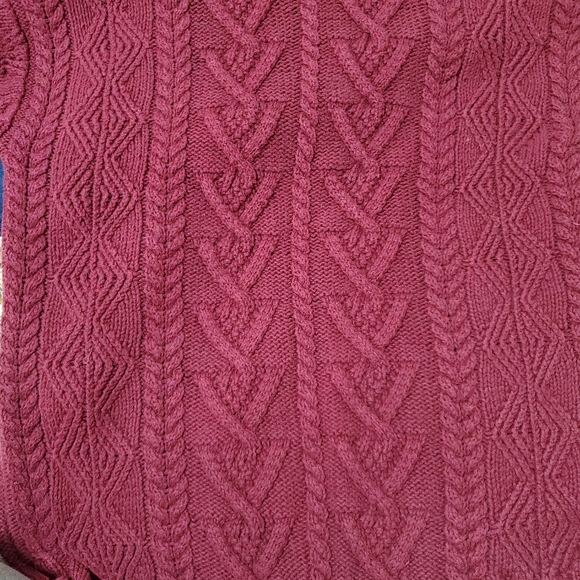 Kristin Paige Sportswear Maroon Large Cable Knit Oversize Sweater size M - Picture 3 of 7